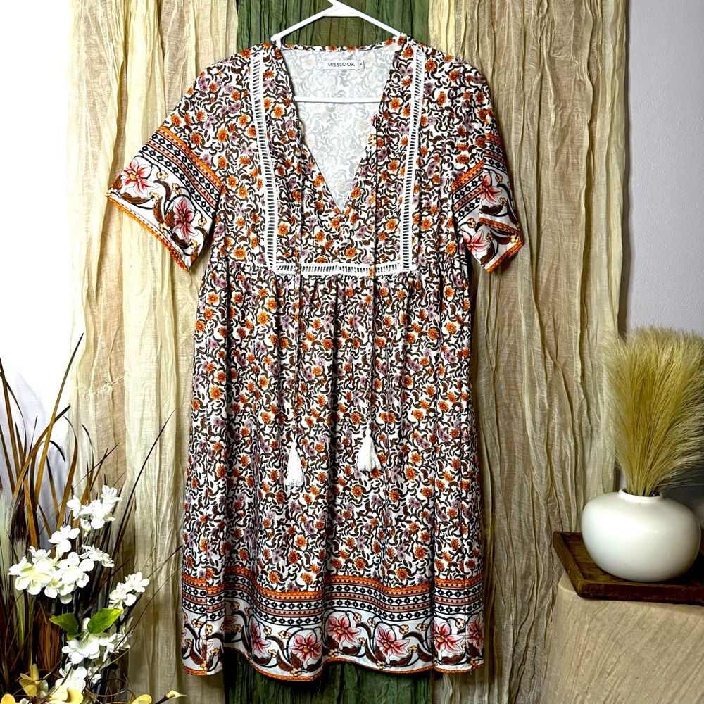 Boho style flowy dress by Misslook (size M)